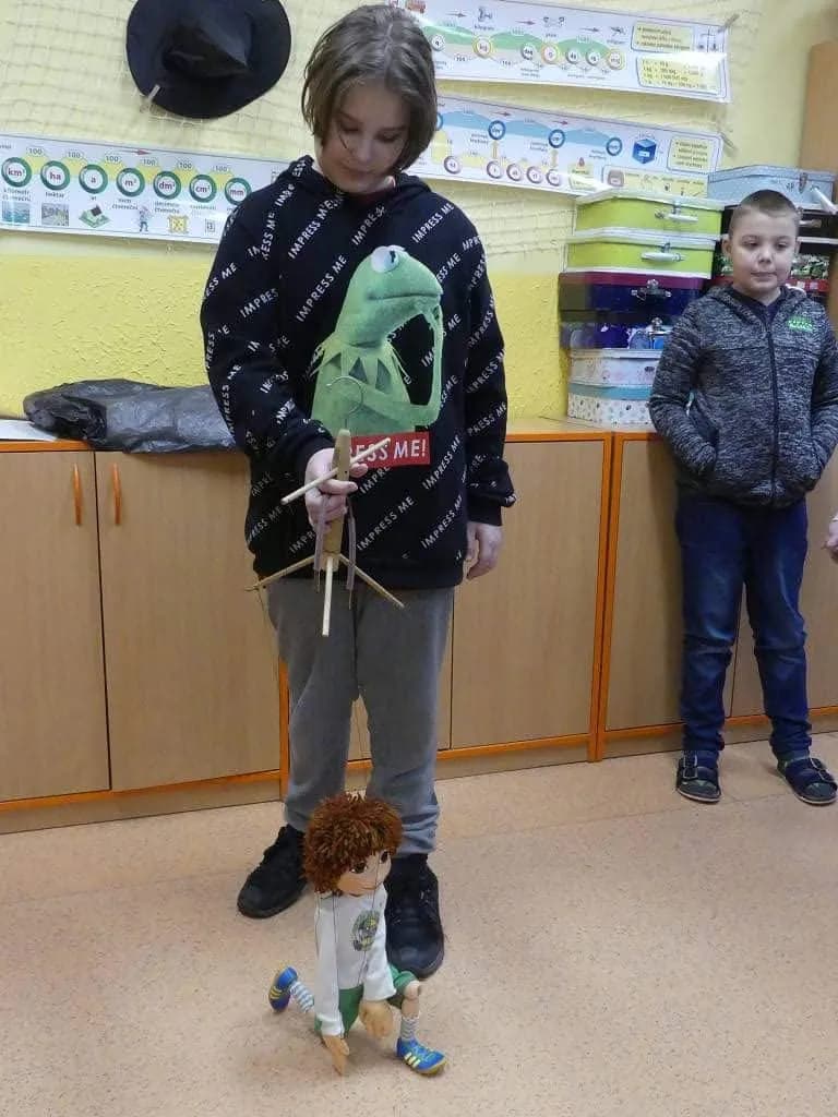 Fotografie z článku: Noc s Andersenem