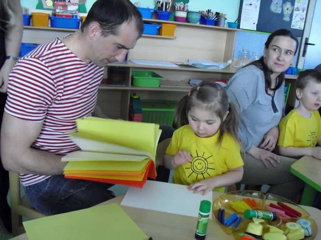 Fotografie z článku: Jarní dílničky u Sluníček