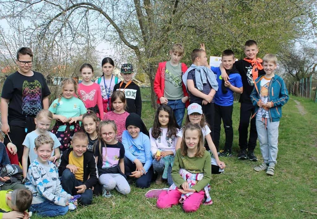 Fotografie z článku: Jarní stezka přírodou - Smajlíci a Veverky ŠD