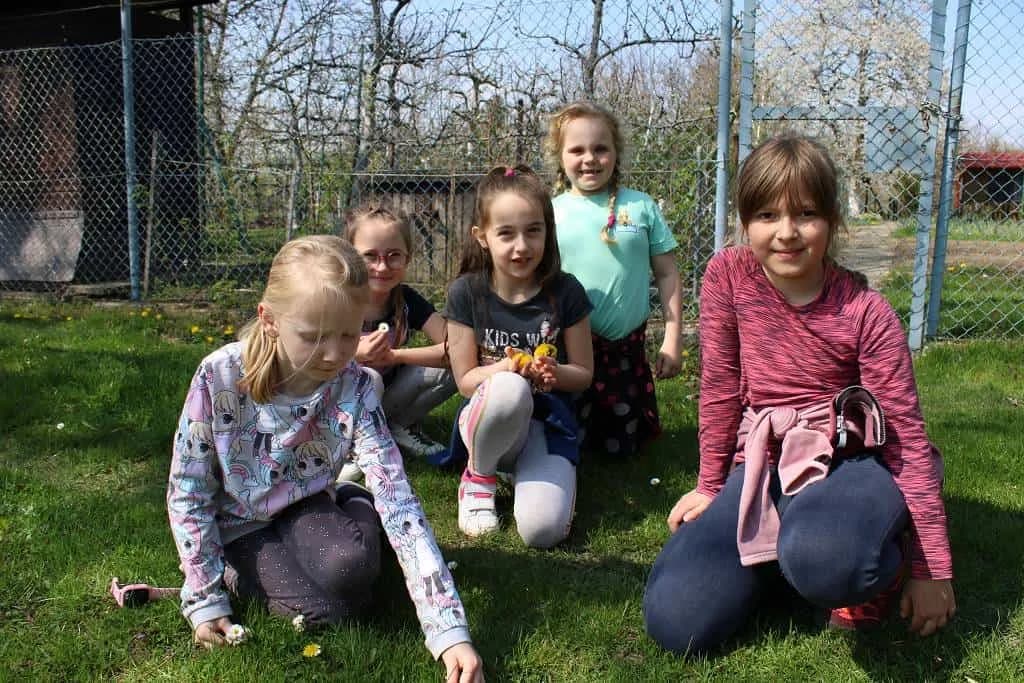 Fotografie z článku: Jarní stezka přírodou - Smajlíci a Veverky ŠD