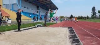 Fotografie z článku: Atletický trojboj