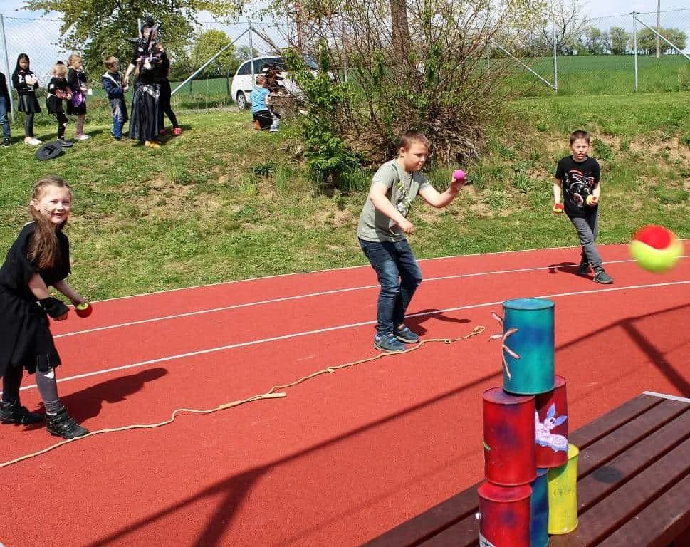 Fotografie z článku: Rej čarodějnic v ŠD