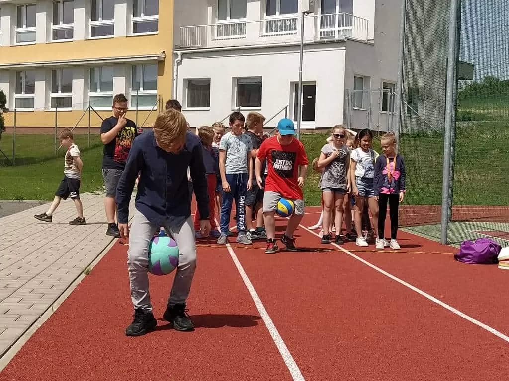 Fotografie z článku: Jarní sportovní hry