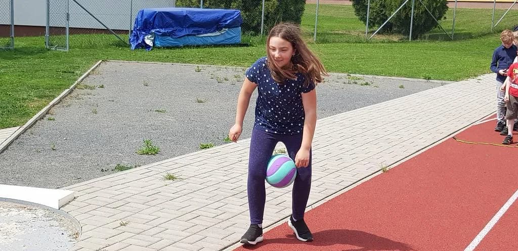 Fotografie z článku: Jarní sportovní hry