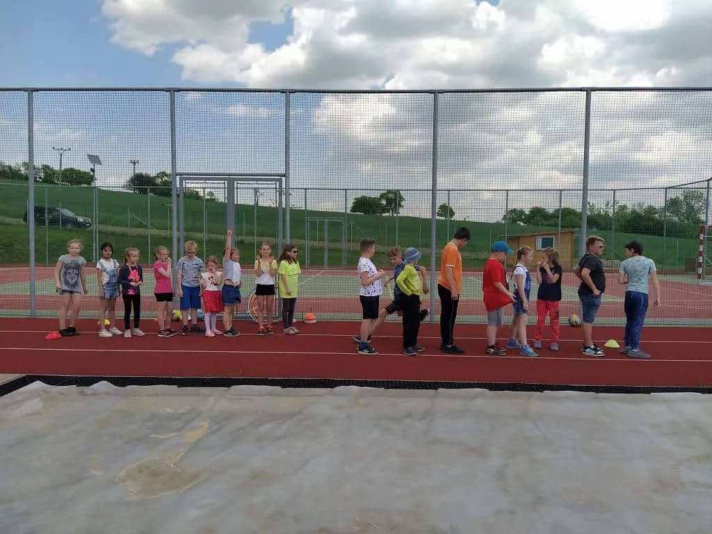 Fotografie z článku: Jarní sportovní hry