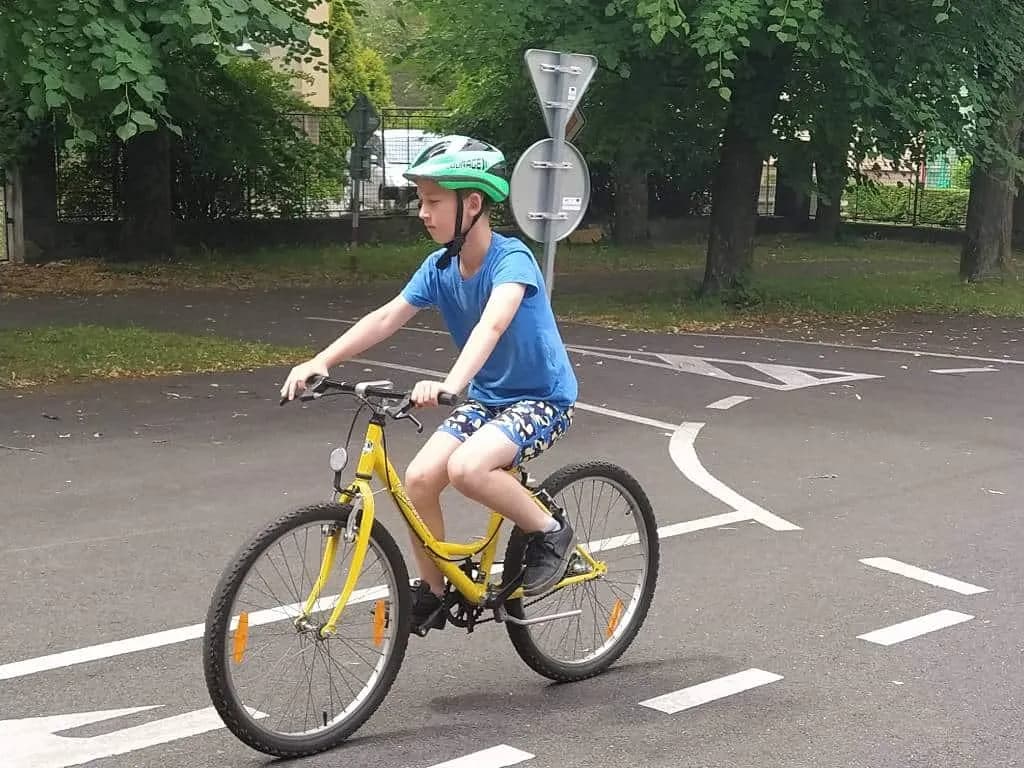 Fotografie z článku: Návštěva III. A na Atlase v Přerově