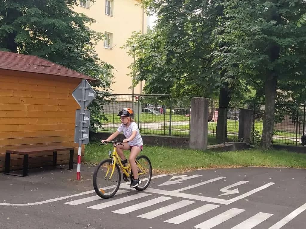 Fotografie z článku: Návštěva III. A na Atlase v Přerově