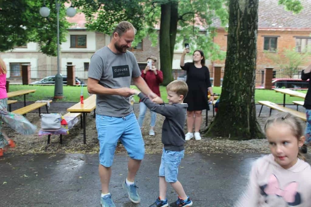 Fotografie z článku: Pasování školáků