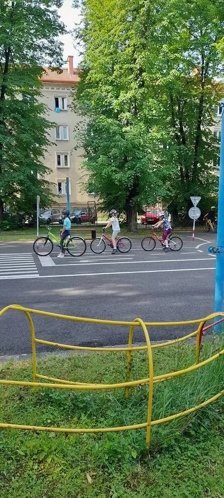 Fotografie z článku: Dopravní výchova II.A ve Středisku volného času Atlas