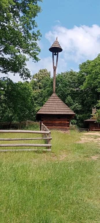 Fotografie z článku: Školní výlet VIII.A - Rožnov p. R.