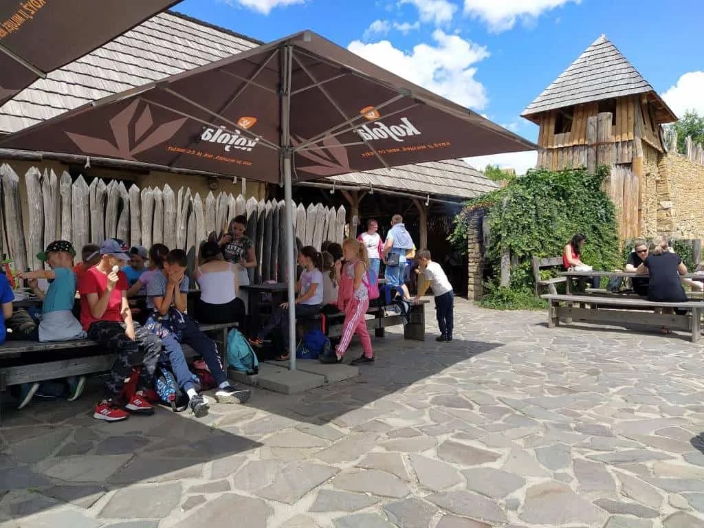 Fotografie z článku: Přívesnický tábor 2022