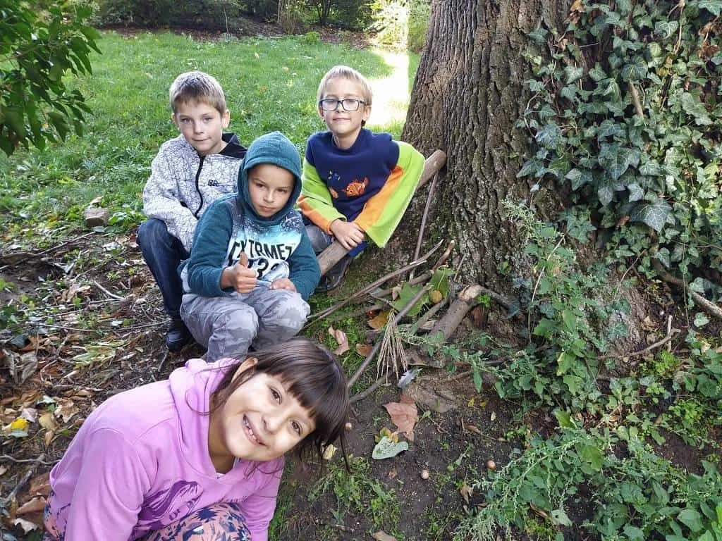 Fotografie z článku: Sovičky na procházce se skřítkem Podzimníčkem
