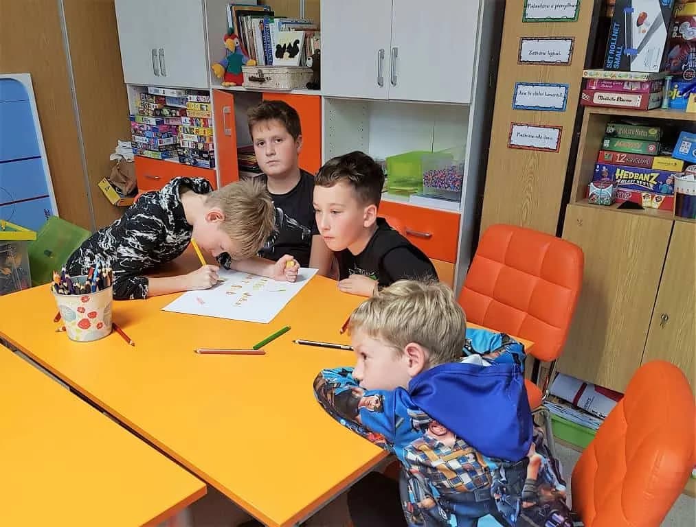 Fotografie z článku: Jablíčkový týden u Veverek