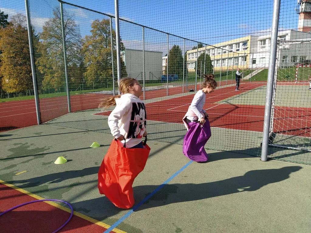 Fotografie z článku: Podzimní olympiáda - Sovičky