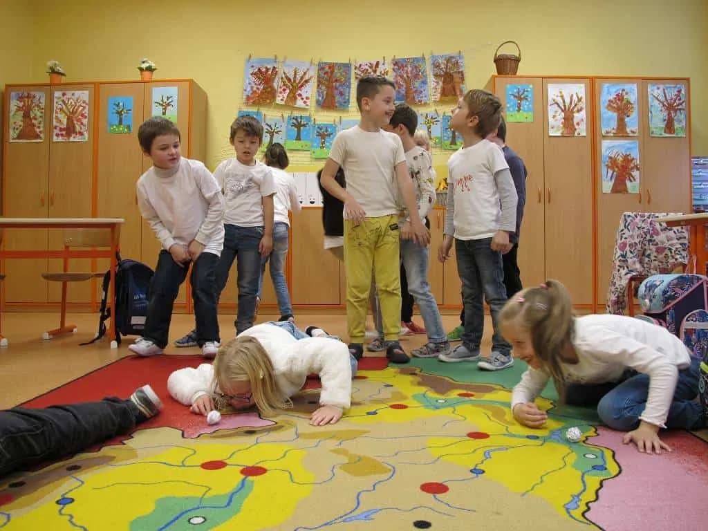 Fotografie z článku: Projektový den se svatým Martinem v I. B