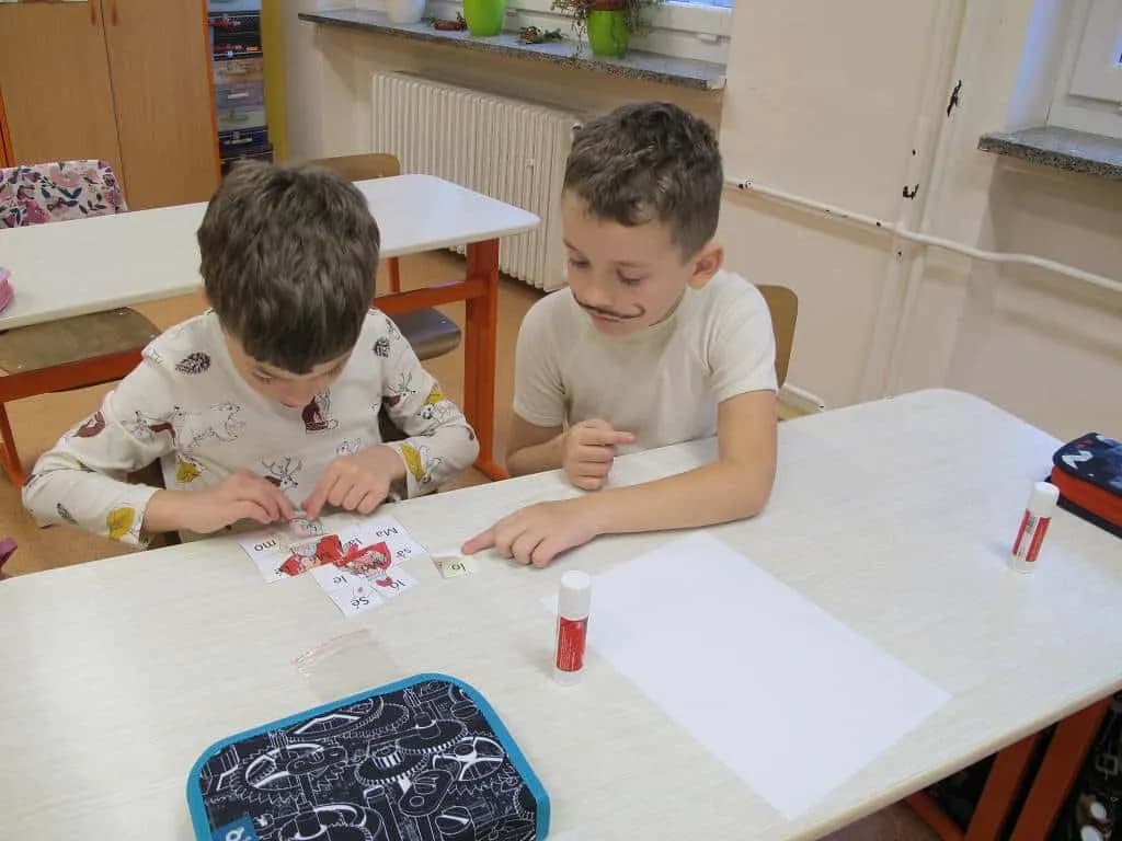 Fotografie z článku: Projektový den se svatým Martinem v I. B