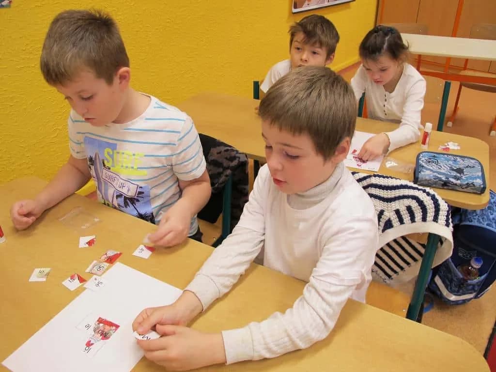 Fotografie z článku: Projektový den se svatým Martinem v I. B