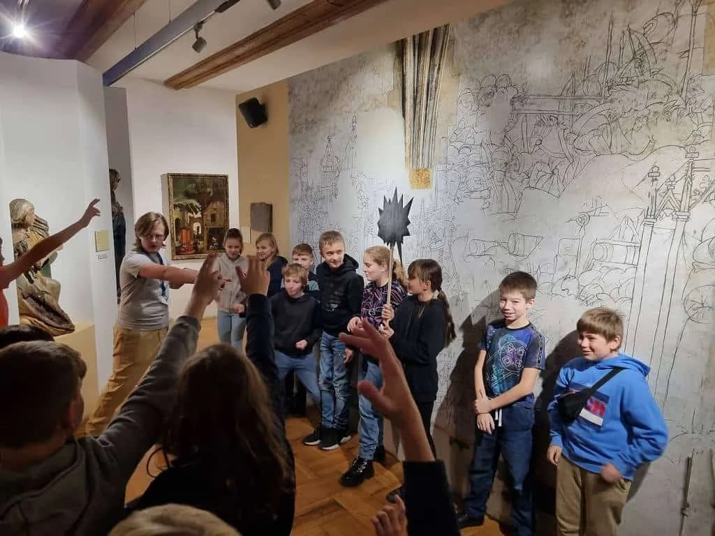 Fotografie z článku: Středověký komiks- páťáci v Olomouci na výstavě