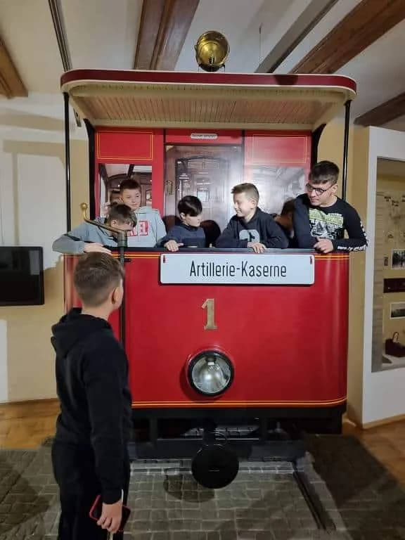 Fotografie z článku: Středověký komiks- páťáci v Olomouci na výstavě