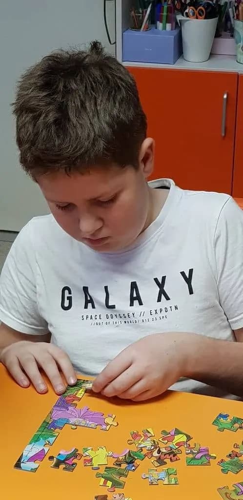 Fotografie z článku: Puzzliáda u Veverek