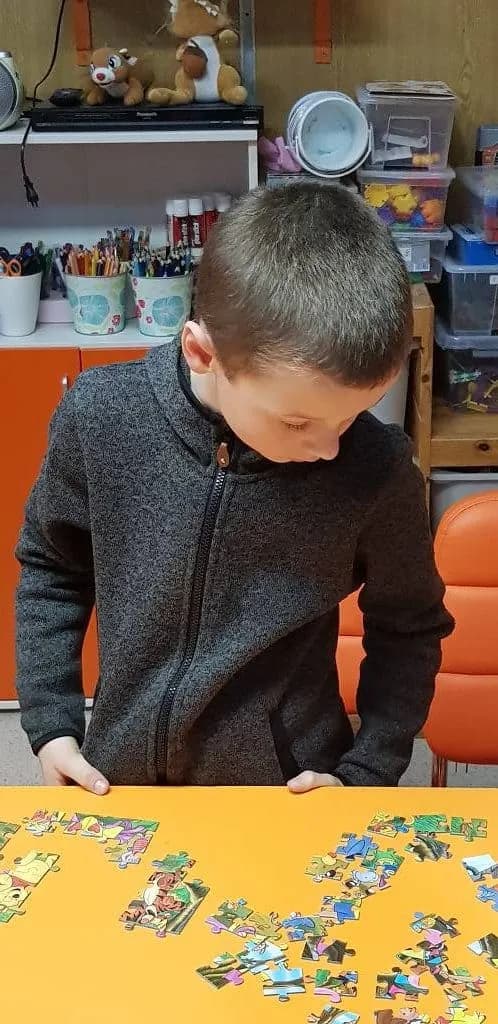 Fotografie z článku: Puzzliáda u Veverek