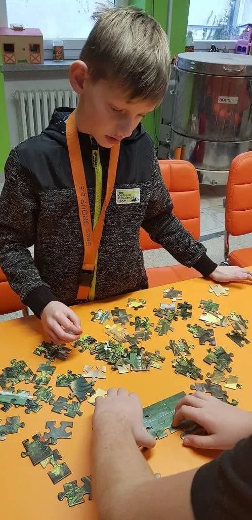 Fotografie z článku: Puzzliáda u Veverek