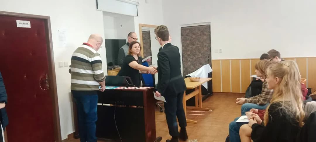 Fotografie z článku: Okresní kolo Dějepisné olympiády