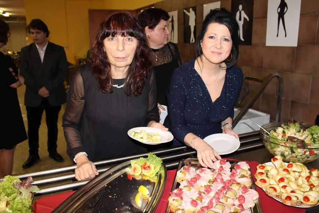 Fotografie z článku: Žákovský ples