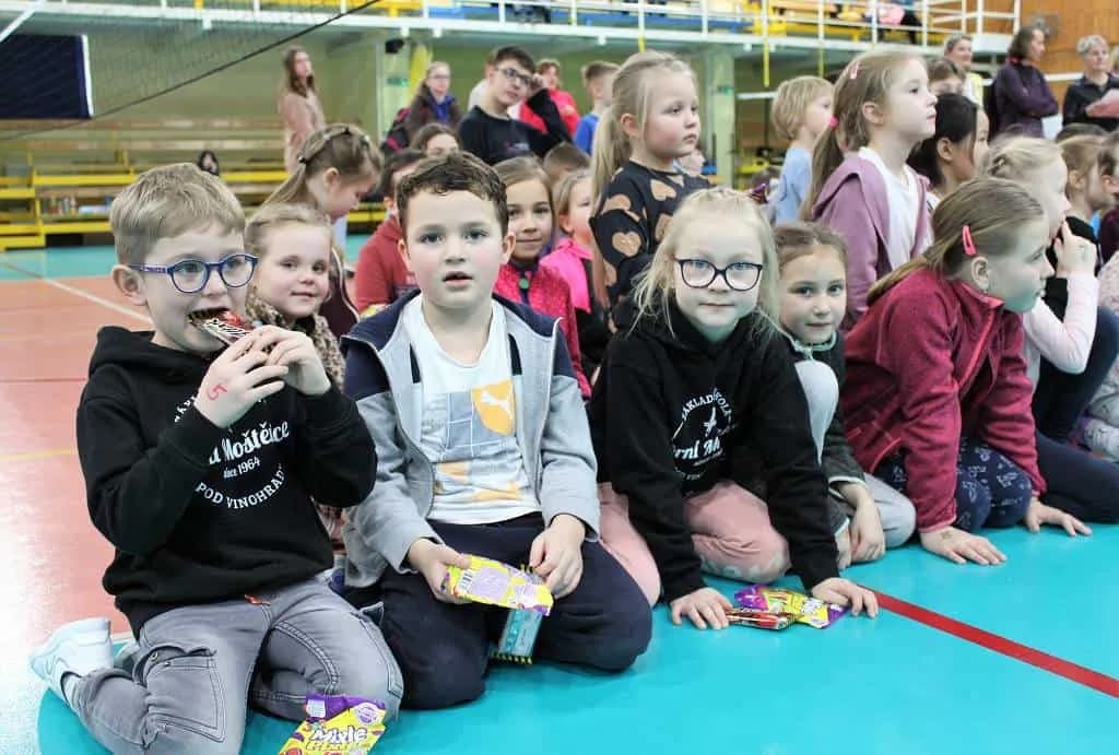 Fotografie z článku: Barevný minivolejbal