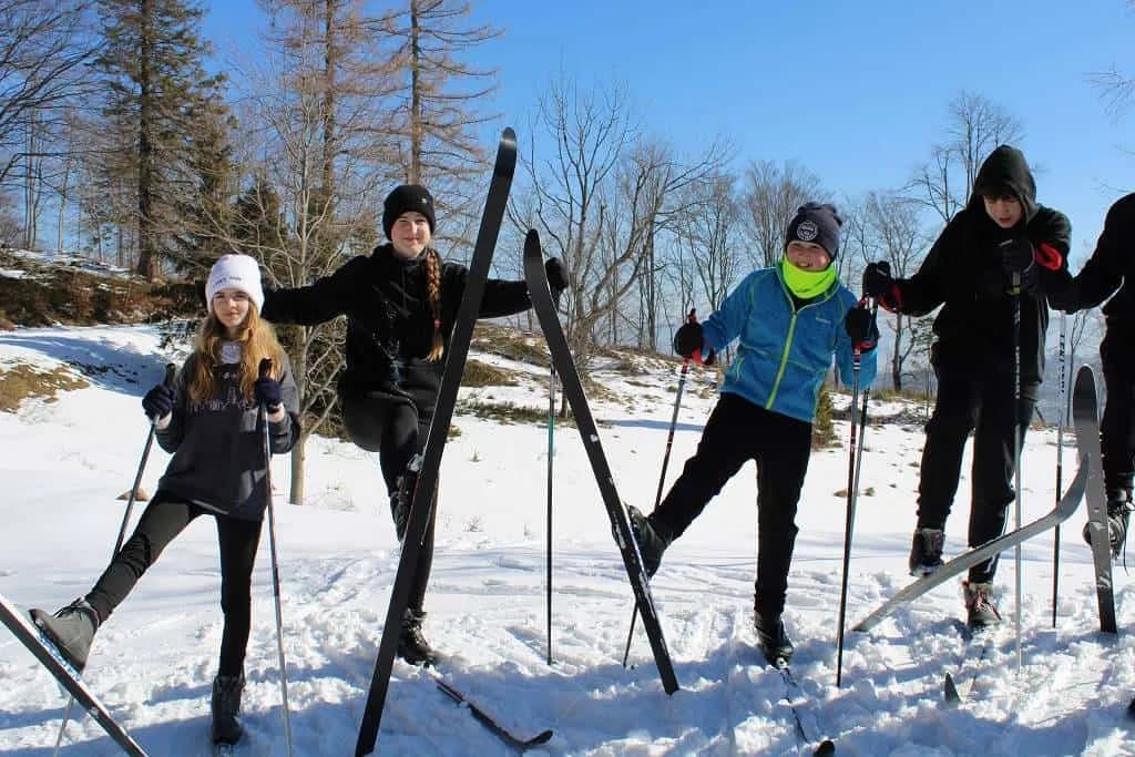Fotografie z článku: Lyžařský a snowboardový zájezd - Javorový vrch