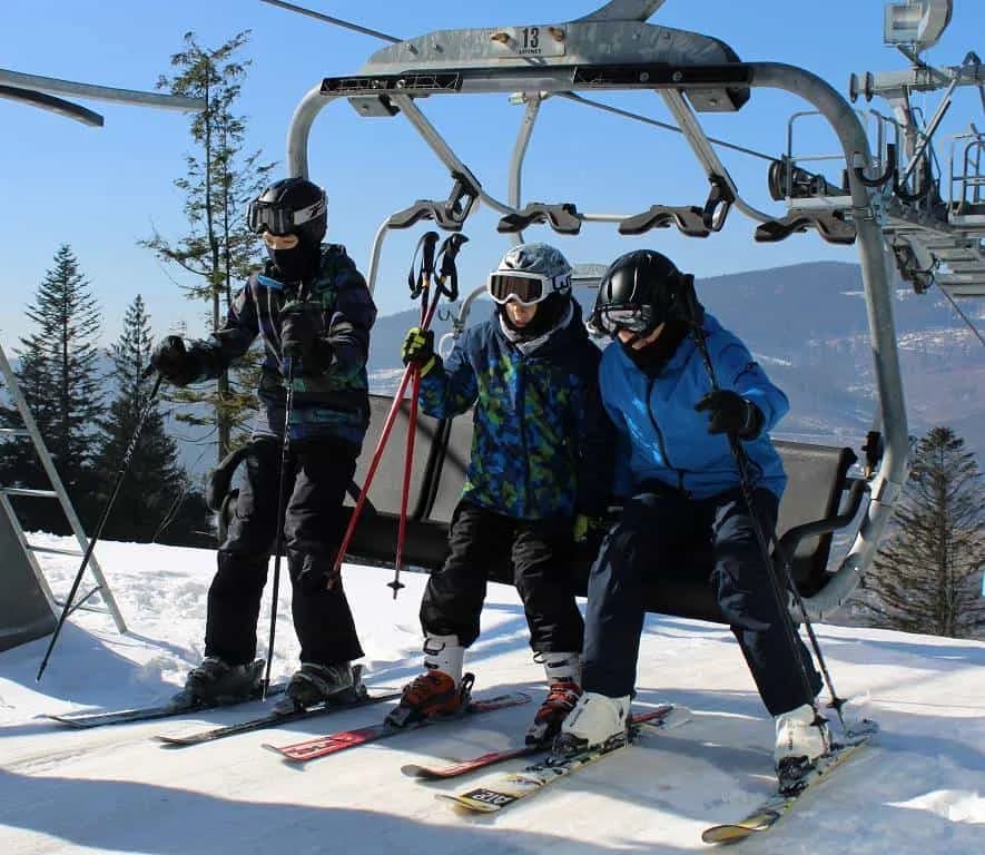 Fotografie z článku: Lyžařský a snowboardový zájezd - Javorový vrch