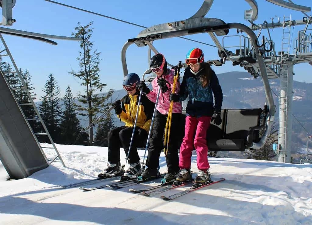 Fotografie z článku: Lyžařský a snowboardový zájezd - Javorový vrch