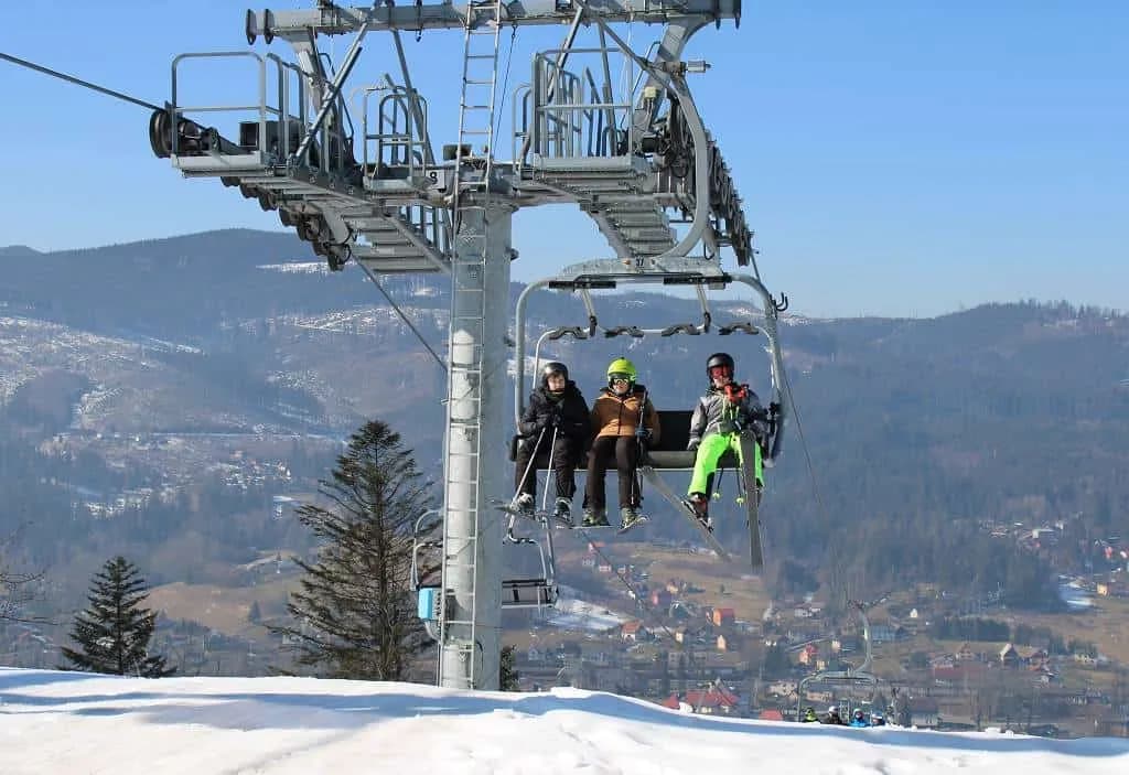 Fotografie z článku: Lyžařský a snowboardový zájezd - Javorový vrch