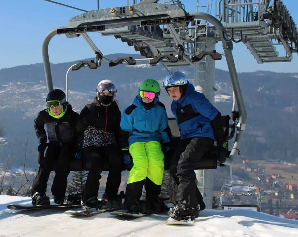 Fotografie z článku: Lyžařský a snowboardový zájezd - Javorový vrch