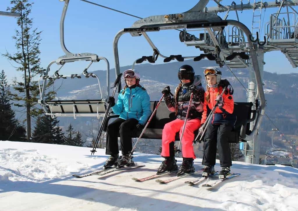 Fotografie z článku: Lyžařský a snowboardový zájezd - Javorový vrch