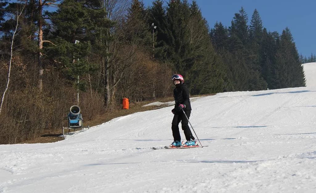 Fotografie z článku: Lyžařský a snowboardový zájezd - Javorový vrch