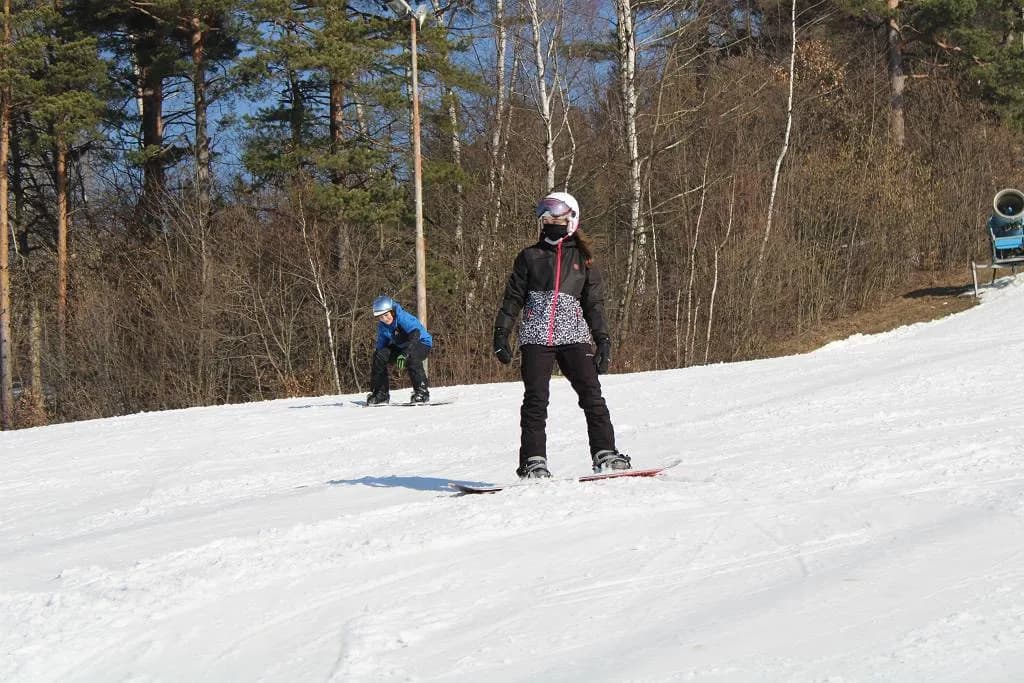 Fotografie z článku: Lyžařský a snowboardový zájezd - Javorový vrch