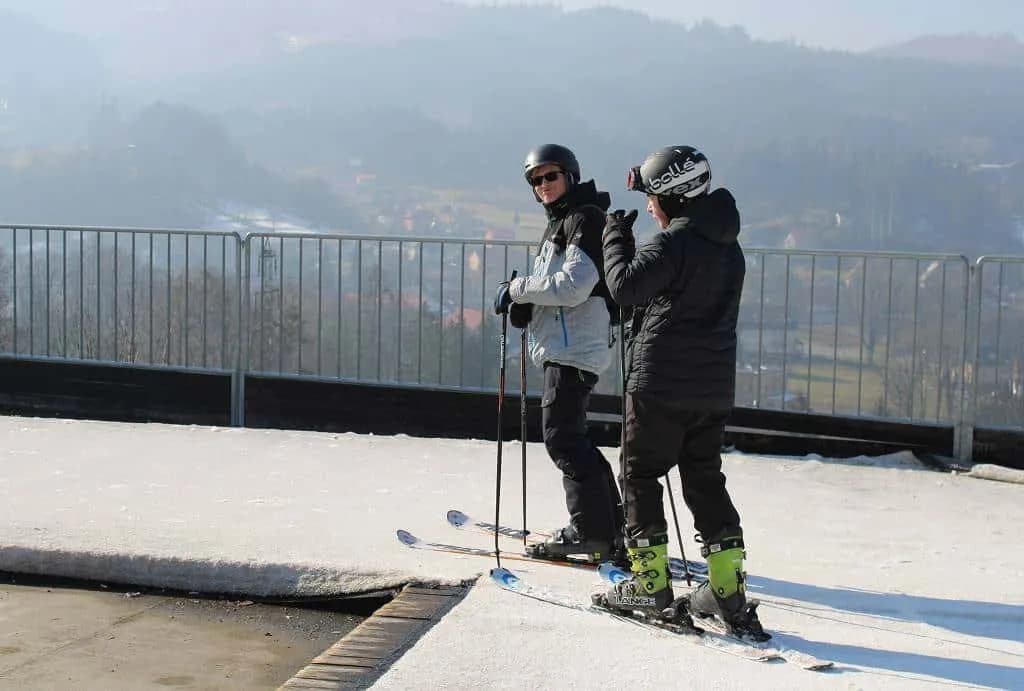 Fotografie z článku: Lyžařský a snowboardový zájezd - Javorový vrch