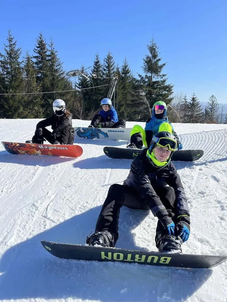 Fotografie z článku: Lyžařský a snowboardový zájezd - Javorový vrch