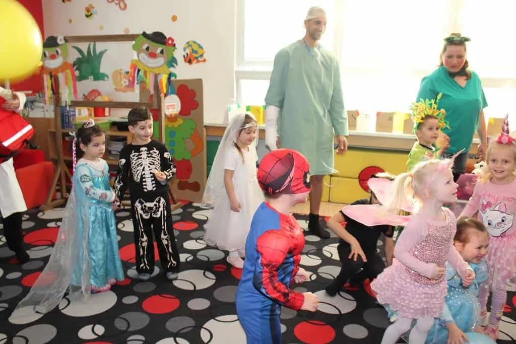 Fotografie z článku: Karneval u Koťat v MŠ