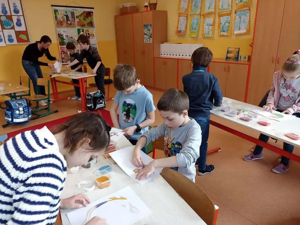 Fotografie z článku: Pískování na 1. stupni ZŠ