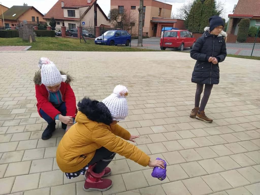 Fotografie z článku: Jarní stezka se Sovičkami