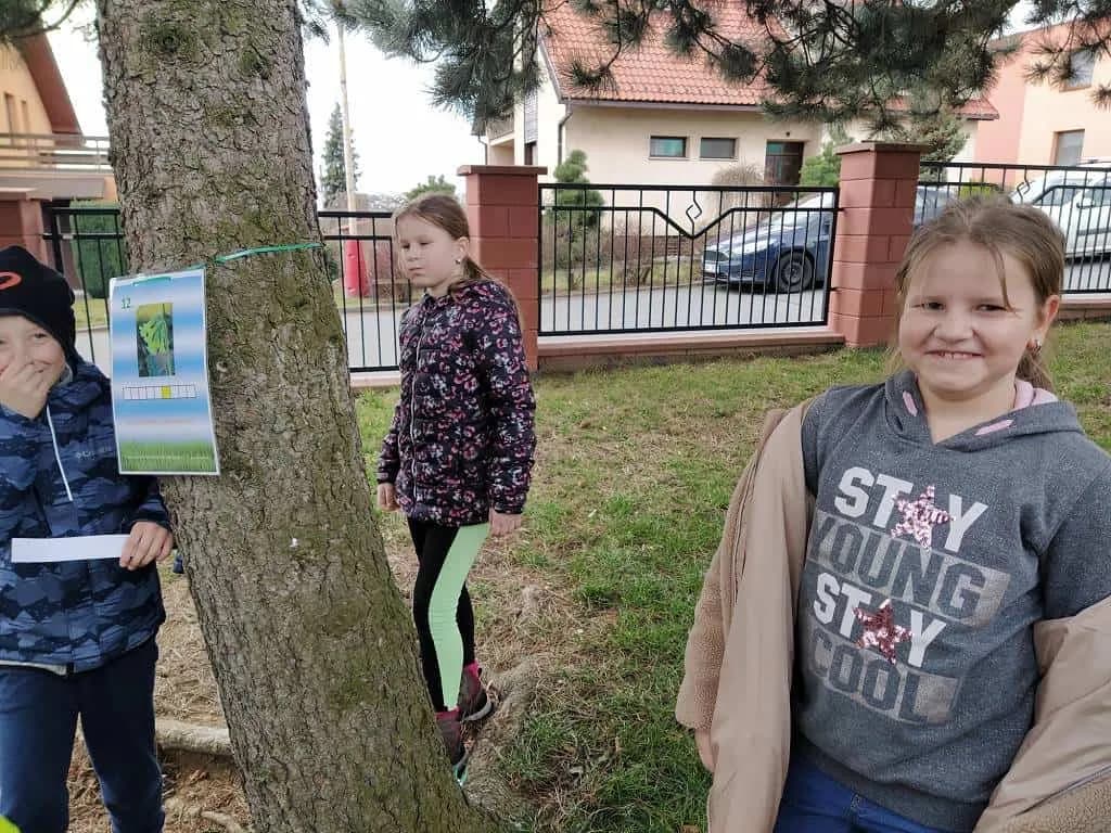 Fotografie z článku: Jarní stezka se Sovičkami