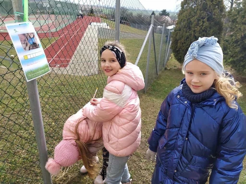 Fotografie z článku: Jarní stezka se Sovičkami