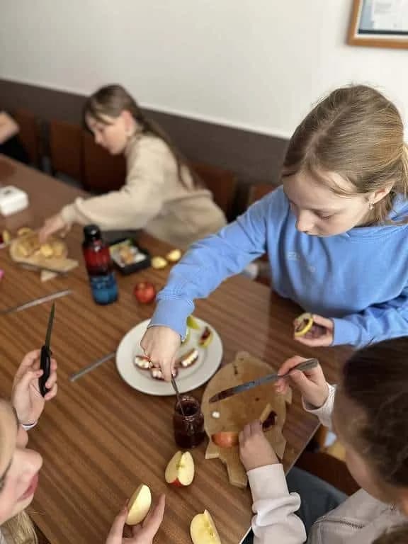 Fotografie z článku: Projektový den Zdravé zuby na 1. s.t ZŠ