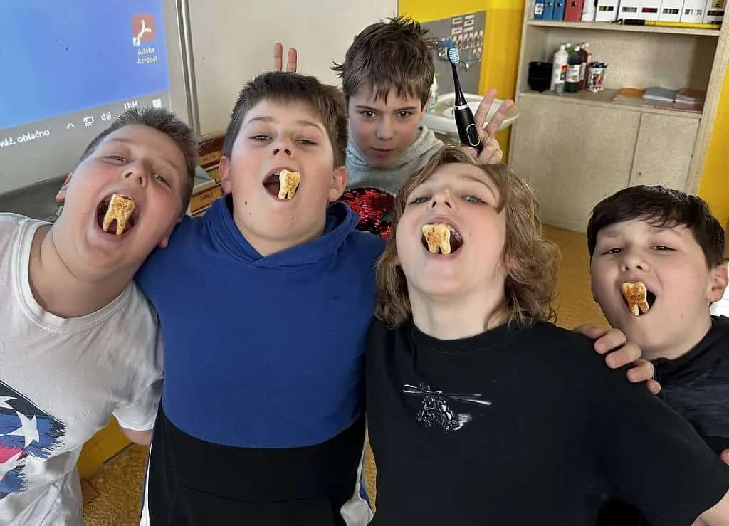 Fotografie z článku: Projektový den Zdravé zuby na 1. s.t ZŠ