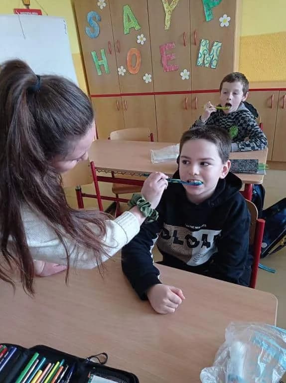 Fotografie z článku: Projektový den Zdravé zuby na 1. s.t ZŠ