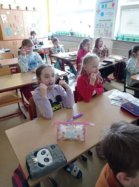 Fotografie z článku: Projektový den Zdravé zuby na 1. s.t ZŠ