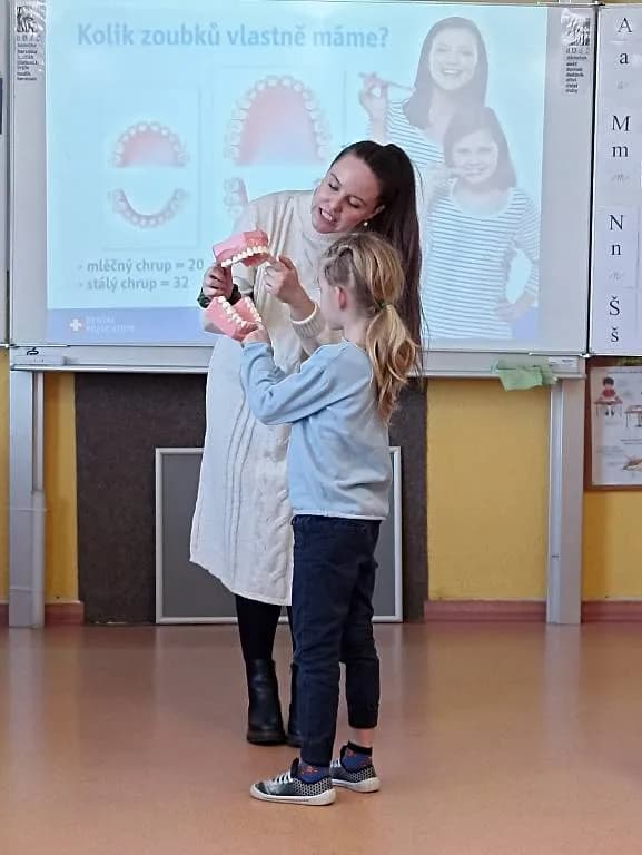 Fotografie z článku: Projektový den Zdravé zuby na 1. s.t ZŠ