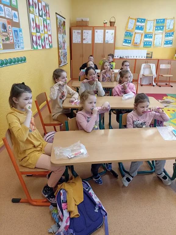 Fotografie z článku: Projektový den Zdravé zuby na 1. s.t ZŠ